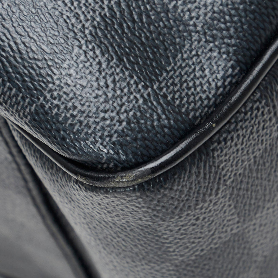 Louis Vuitton Damier Graphite Tadao PM (SHG-Ptb3QR)