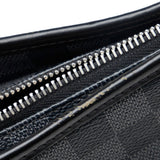 Louis Vuitton Damier Graphite Tadao PM (SHG-Ptb3QR)