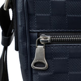 Louis Vuitton Damier Infini District MM (SHG-Um8soz)