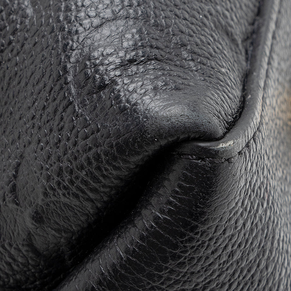 Louis Vuitton Embossed Grained Leather Maida Hobo (SHF-20562)