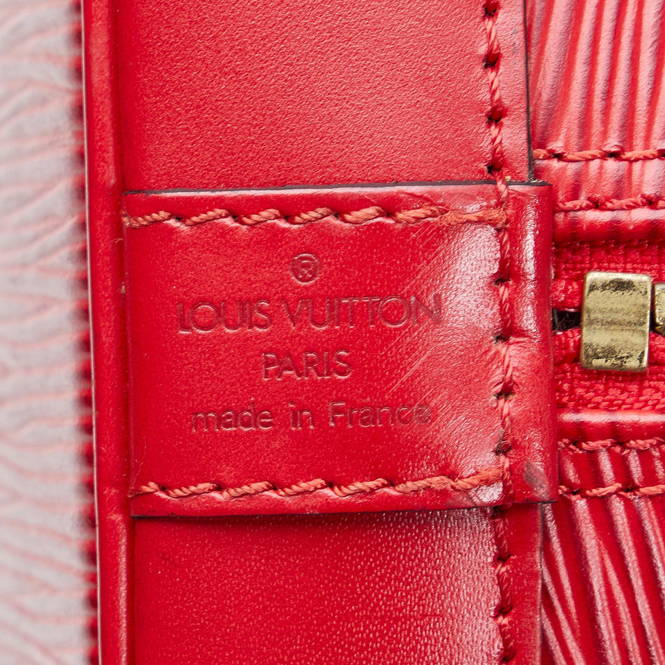 Louis Vuitton Epi Alma PM (SHG-GOc7nQ)