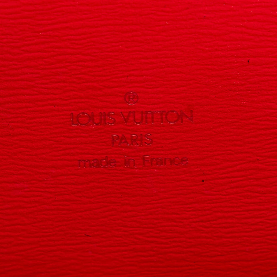 Louis Vuitton Epi Capucines (SHG-30252)