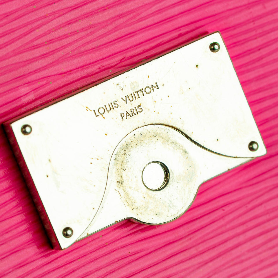 Louis Vuitton Epi Cluny BB (SHG-37668)