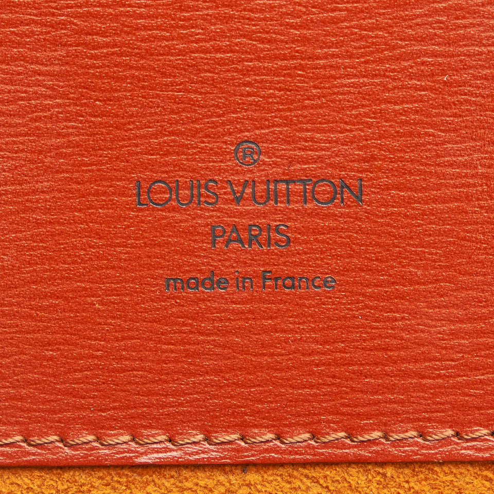 Louis Vuitton Epi Cluny (SHG-27697)