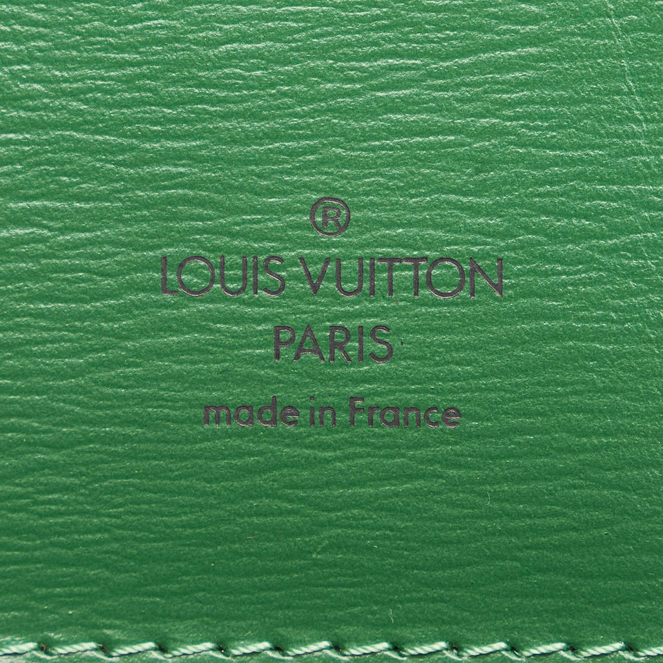 Louis Vuitton Epi Cluny (SHG-27880)