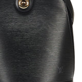 Louis Vuitton Epi Cluny (SHG-35105)