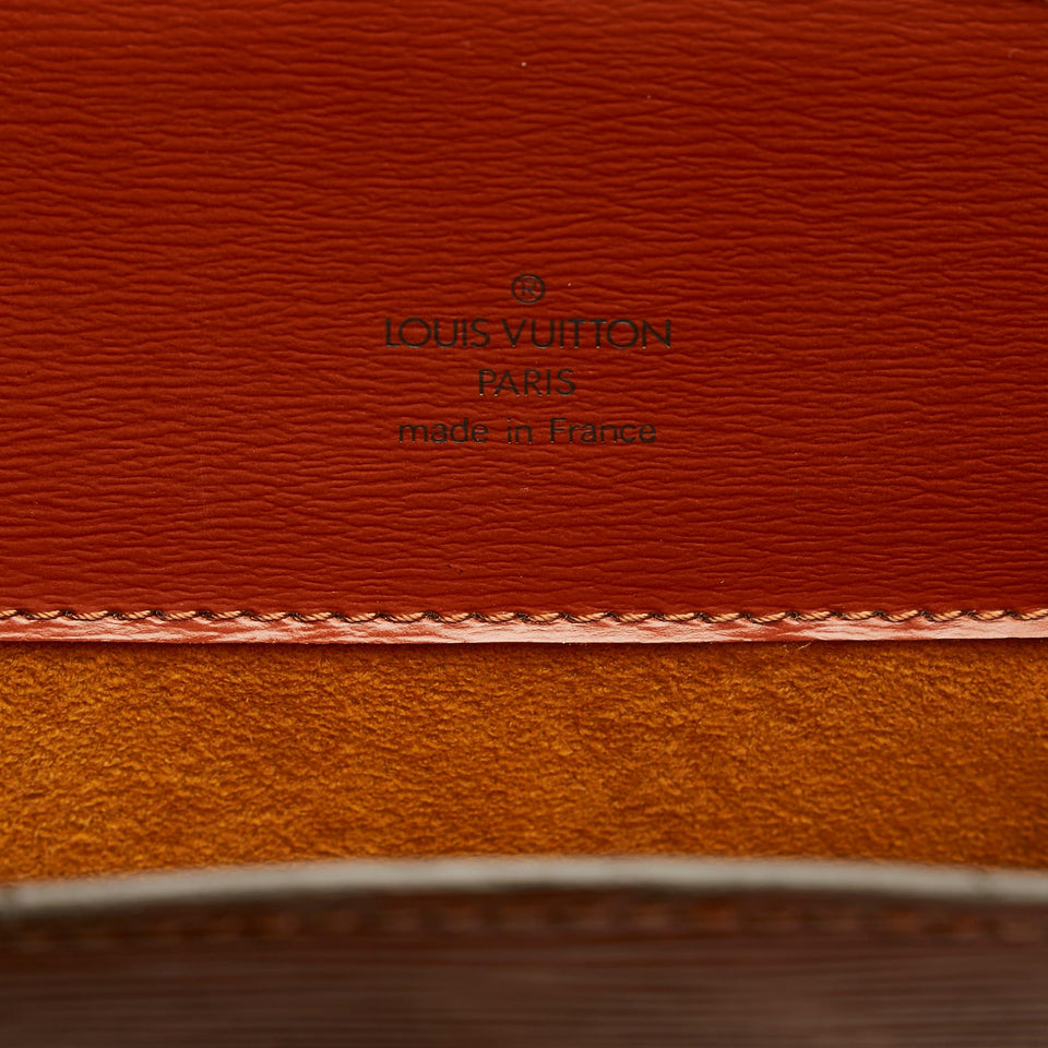 Louis Vuitton Epi Cluny (SHG-37966)