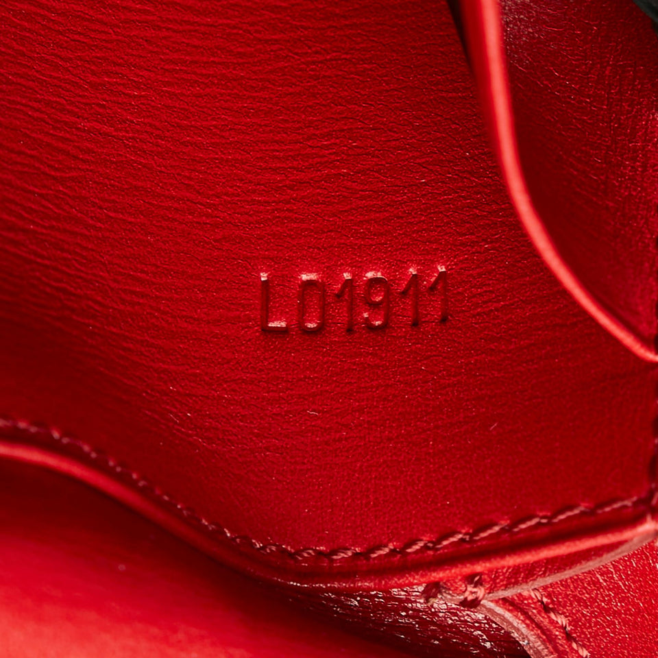 Louis Vuitton Epi Coin Pouch (SHG-37863)