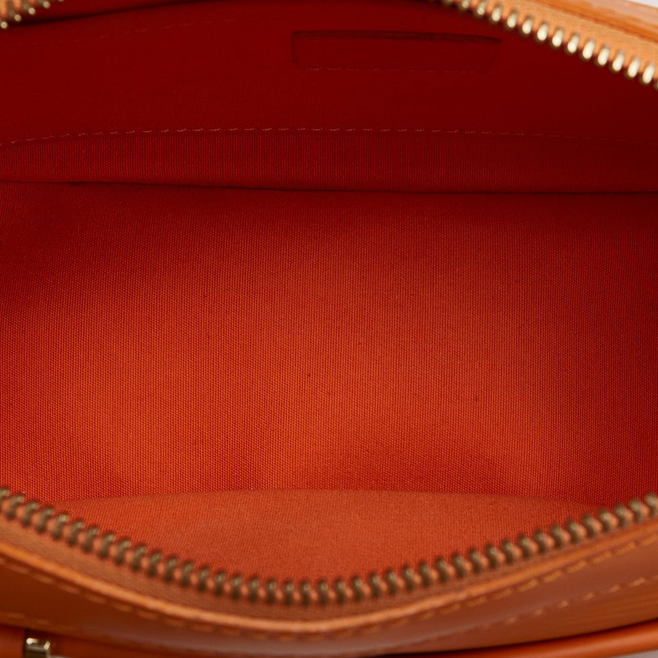 Louis Vuitton Epi Dhanura PM (SHG-yUgL2l)