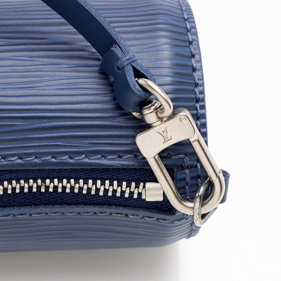Louis Vuitton Epi Leather Round Pochette (SHF-17463)