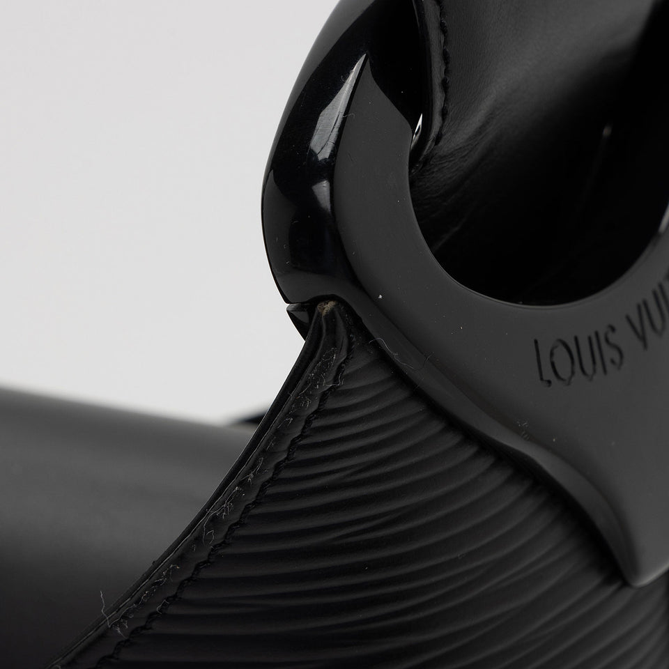 Louis Vuitton Epi Leather Verseau Shoulder Bag (SHF-joIVrH)