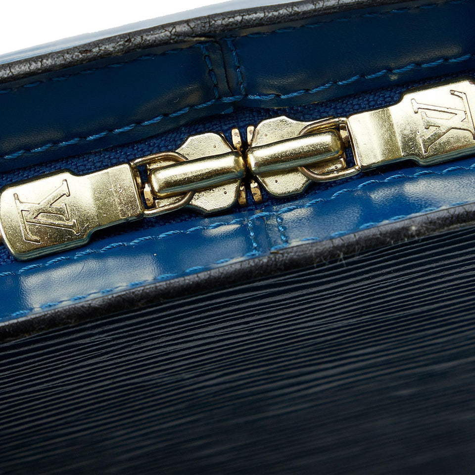 Louis Vuitton Epi Lussac (SHG-fiZW0Q)