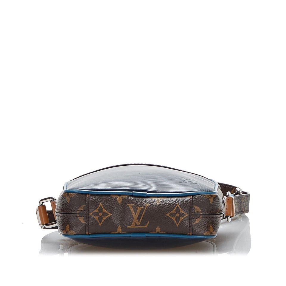 Louis Vuitton Epi Monogram Danube PM (SHG-F3PEAL)