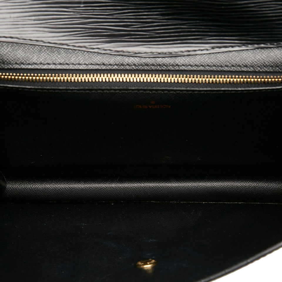 Louis Vuitton Epi Montaigne Clutch (SHG-iTS5fr)