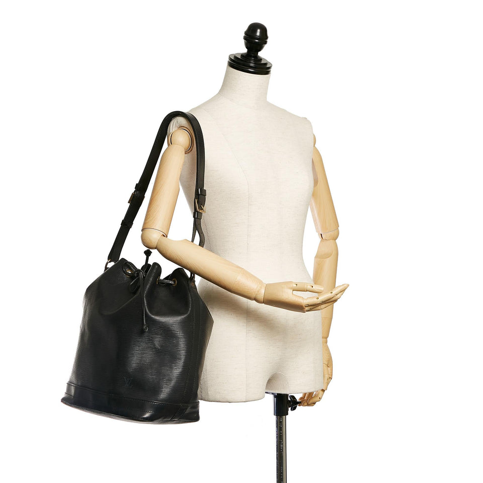 Louis Vuitton Epi Noe (SHG-29280)