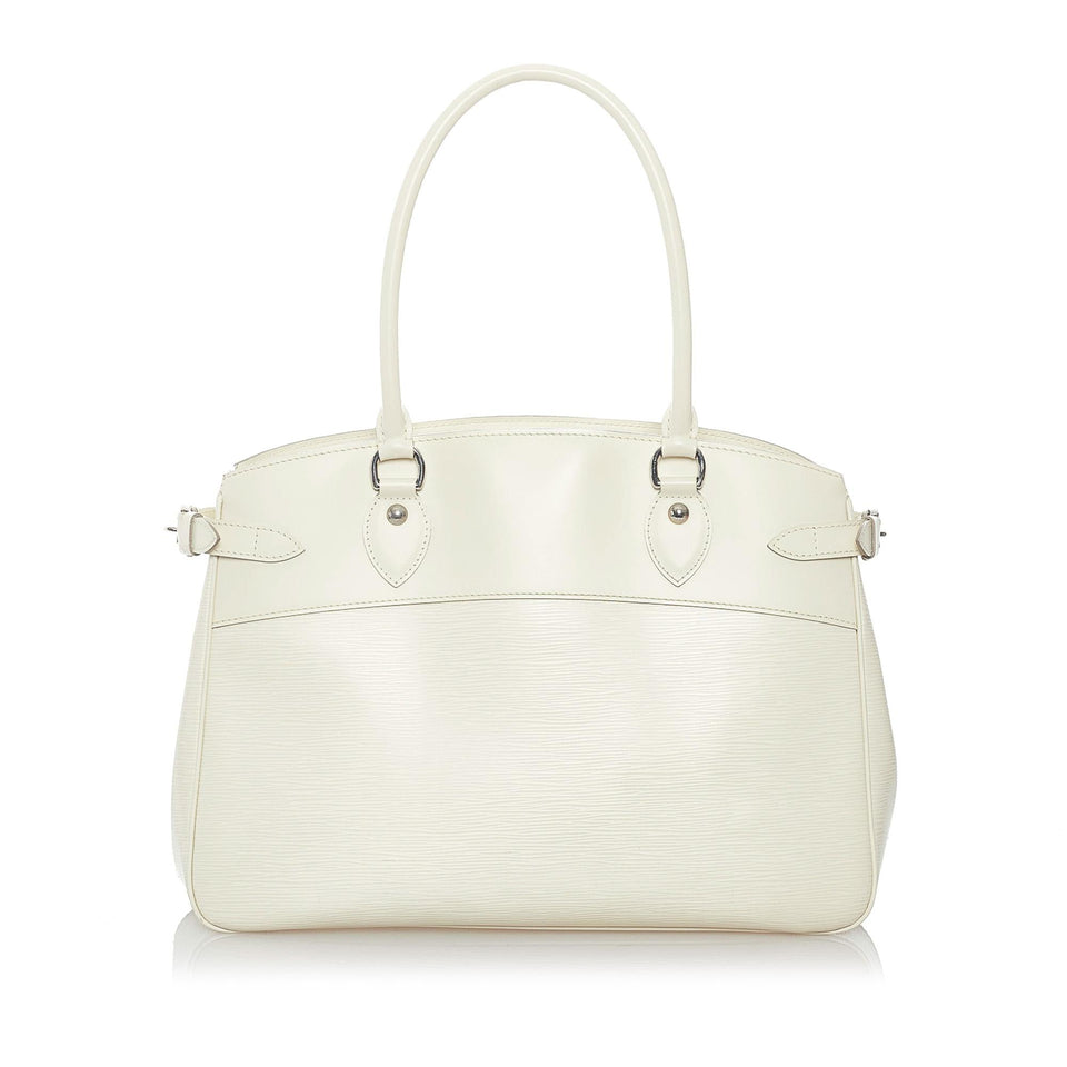 Louis Vuitton Epi Passy GM (SHG-31359)