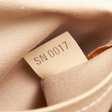 Louis Vuitton Epi Passy GM (SHG-31359)