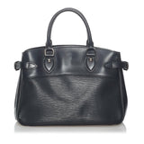 Louis Vuitton Epi Passy PM (SHG-30394)