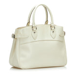 Louis Vuitton Epi Passy PM (SHG-PuxUfs)