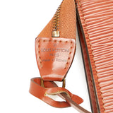 Louis Vuitton Epi Pochette Accessoires (SHG-26277)