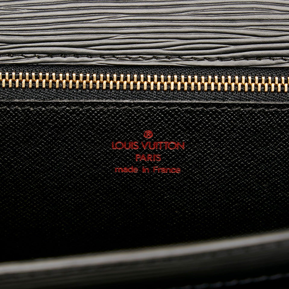 Louis Vuitton Epi Pochette Sellier Dragonne (SHG-7BXL7J)