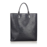 Louis Vuitton Epi Sac Plat PM (SHG-31941)