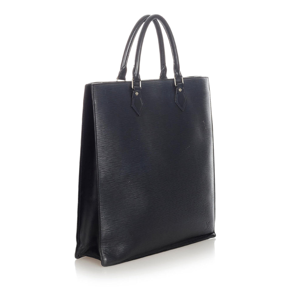 Louis Vuitton Epi Sac Plat PM (SHG-31941)