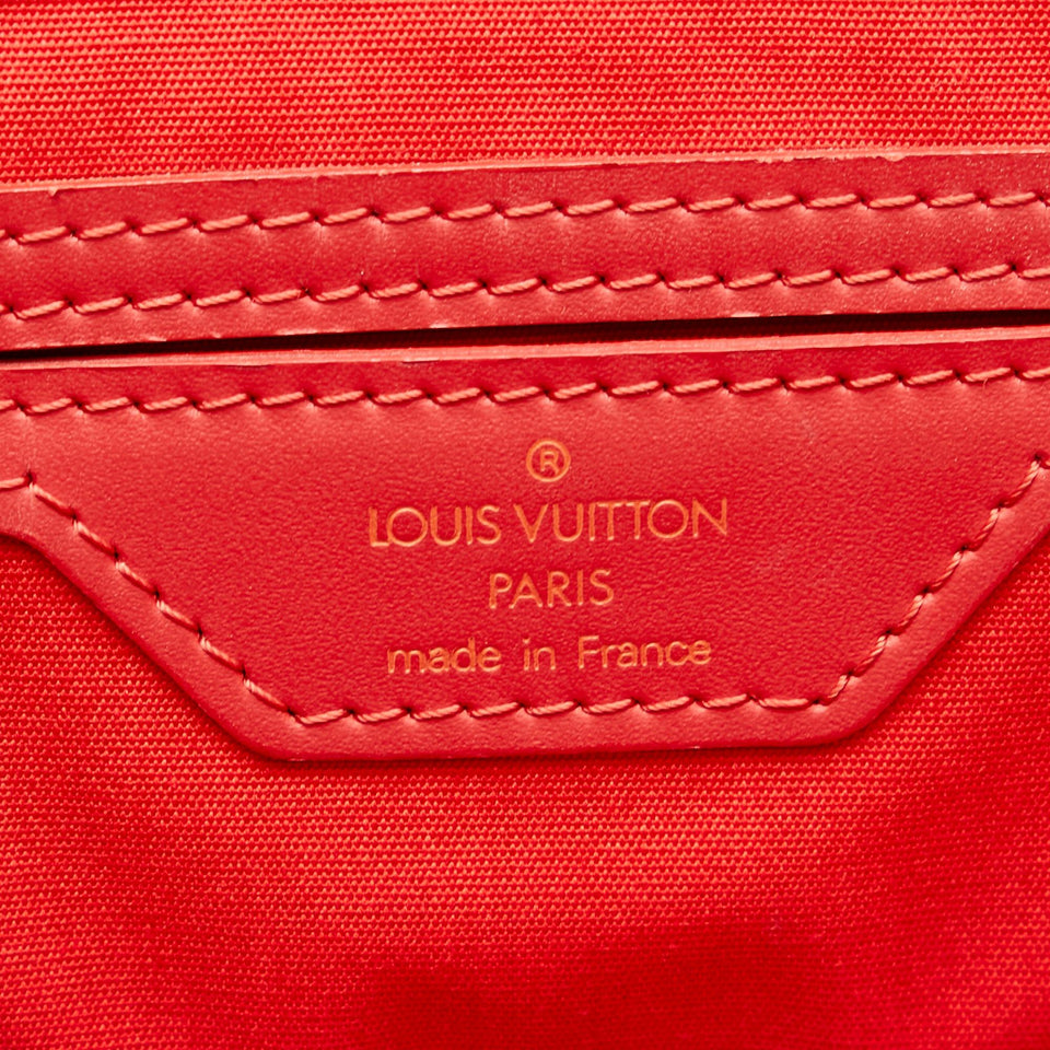 Louis Vuitton Epi Sac Plat PM (SHG-37813)