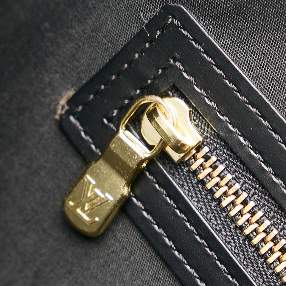Louis Vuitton Epi Saint Tropez (SHG-35775)