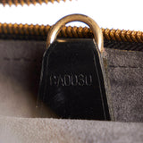 Louis Vuitton Epi Voltaire (SHG-31307)