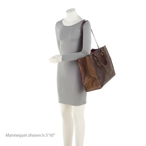Louis Vuitton Giant Monogram Canvas Onthego GM Tote (SHF-1YYMn6)