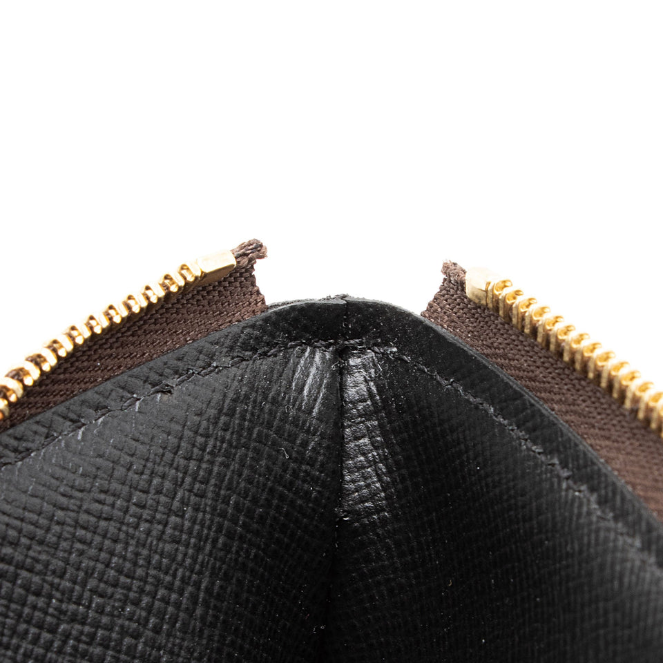 Louis Vuitton Giant Monogram Canvas Trio Large Pouch (SHF-VjOlGz)