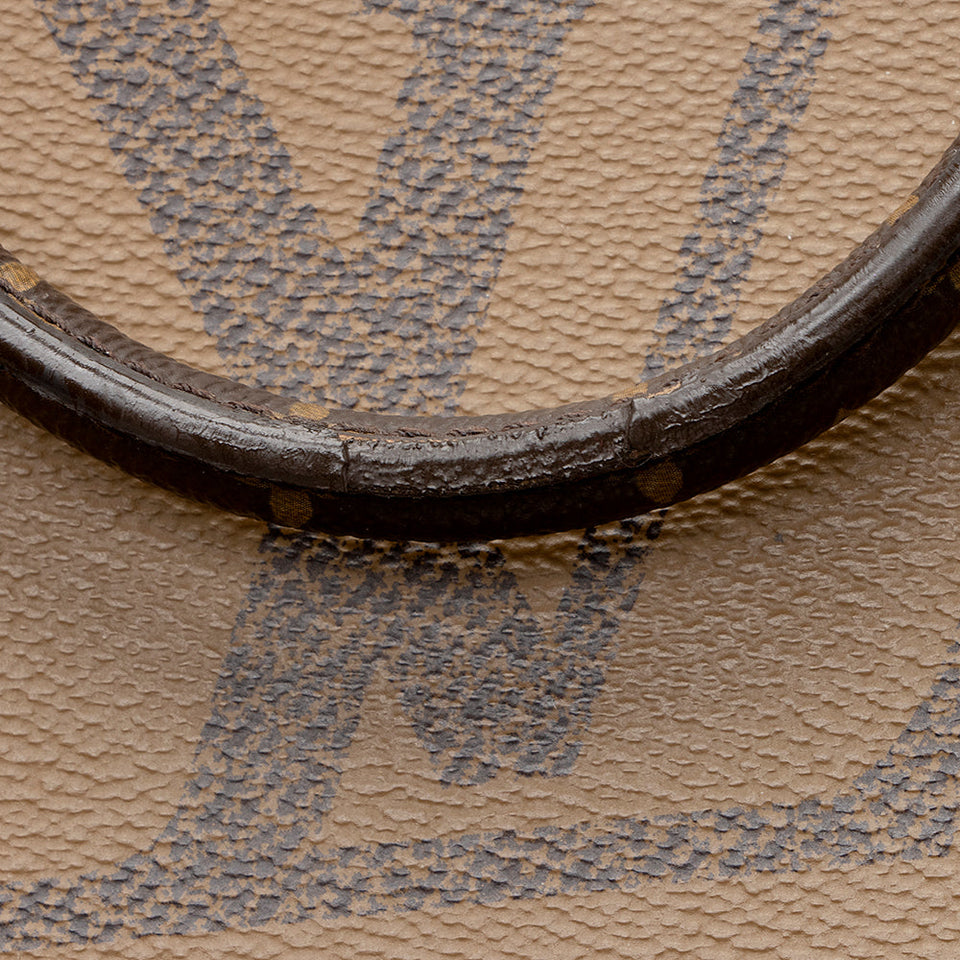 Louis Vuitton Giant Monogram Onthego MM Tote (SHF-20188)