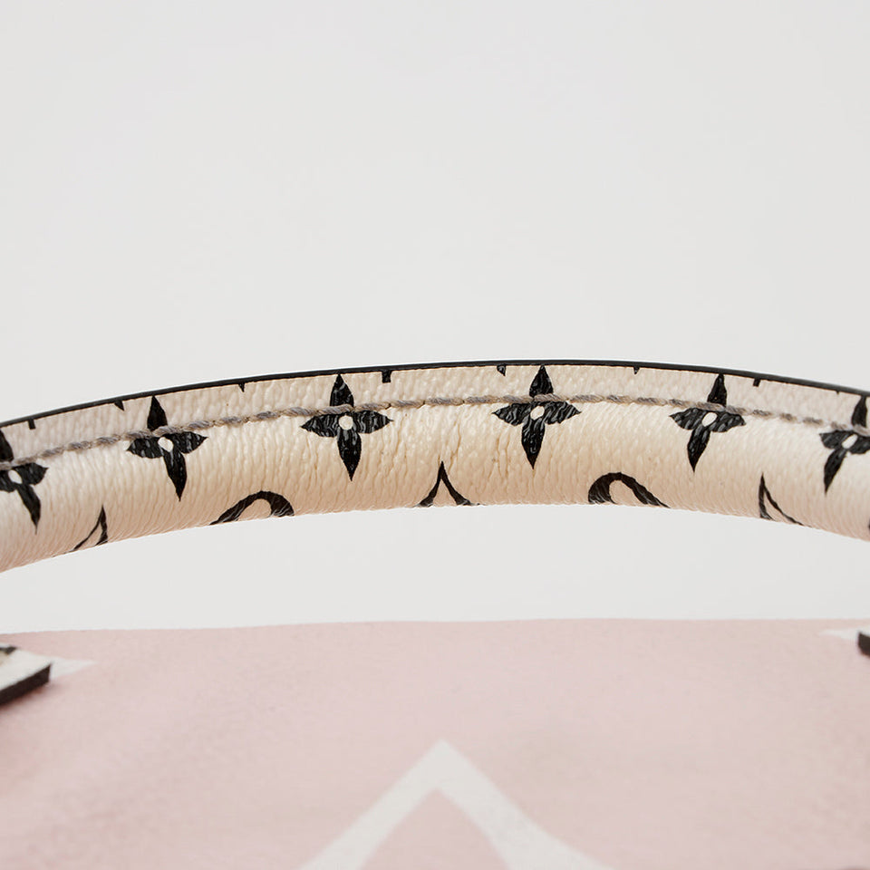 Louis Vuitton Giant Monogram Speedy Bandouliere 30 Satchel (SHF-20183)