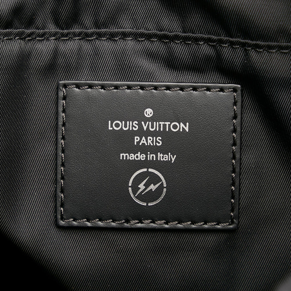 Louis Vuitton LV X Fragment Monogram Eclipse Bucket Bag (SHG-MQ6c0d)