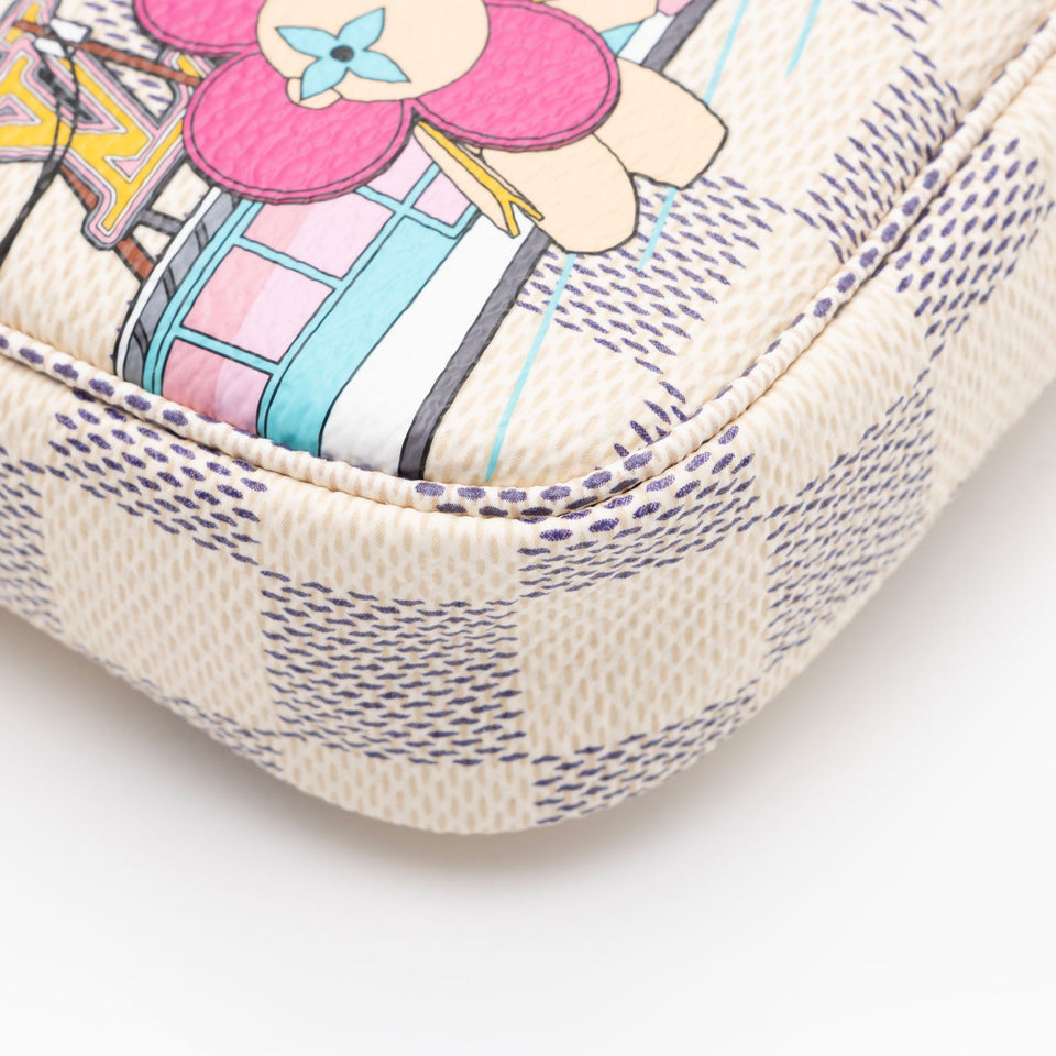 Louis Vuitton Limited Edition Damier Azur Animation Hollywood Mini Pochette Accessoires (SHF-LKyydc)
