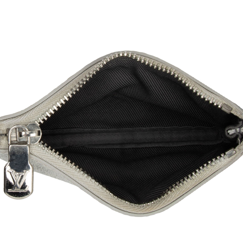 Louis Vuitton Limited Edition Damier Salt Trio Messenger Bag (SHF-5sbmzX)