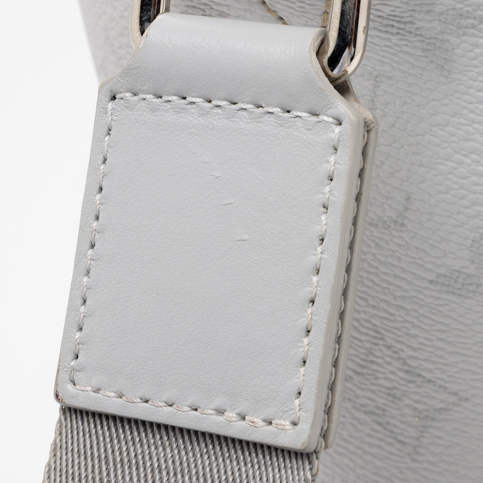 Louis Vuitton Limited Edition Monogram Canvas Logo Chalk Sling Bag (SHF-Z5G0Jz)