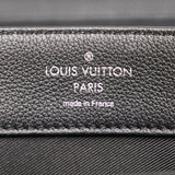 Louis Vuitton LockMe II (SHG-WIZtz2)