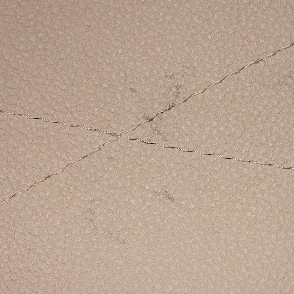 Louis Vuitton Mahina Leather Carmel Hobo (SHF-I2e2sp)