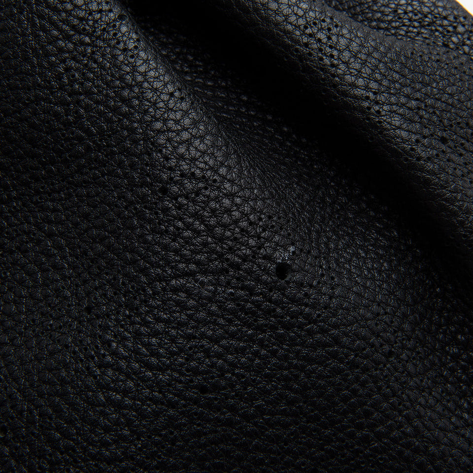 Louis Vuitton Mahina Leather L Hobo (SHF-13020)