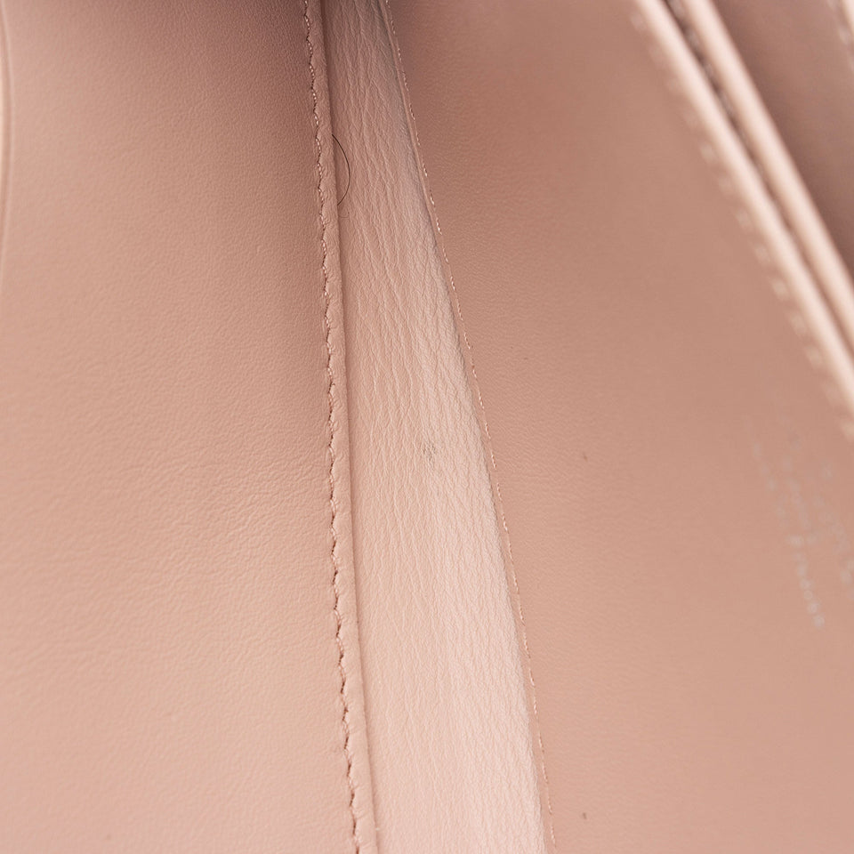 Louis Vuitton Mahina Leather Zippy Wallet (SHF-a6uo9m)