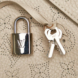 Louis Vuitton Mahina Selene PM (SHG-jFgYiJ)