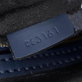 Louis Vuitton Monogram Addiction Lockit Vertical MM (SHG-AMrldH)