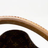 Louis Vuitton Monogram Canvas Artsy MM Shoulder Bag (SHF-20270)