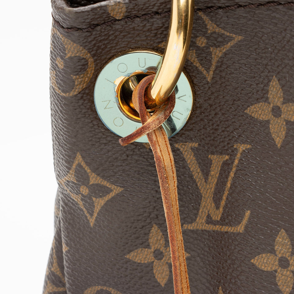 Louis Vuitton Monogram Canvas Artsy MM Shoulder Bag (SHF-ljRbnx)