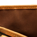 Louis Vuitton Monogram Canvas Batignolles Horizontal Tote (SHF-20325)