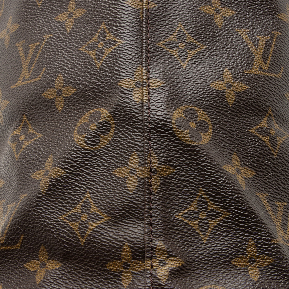Louis Vuitton Monogram Canvas Bucket GM Tote (SHF-RnIGXM)