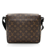 Louis Vuitton Monogram Canvas District PM Messenger Bag (SHF-m1A18g)