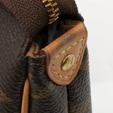 Louis Vuitton Monogram Canvas Eva Clutch (SHF-21136)